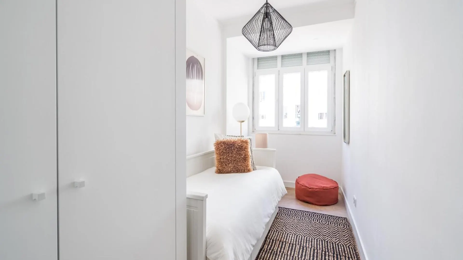 Appartamento Akicity Campolide Wood Lisbona